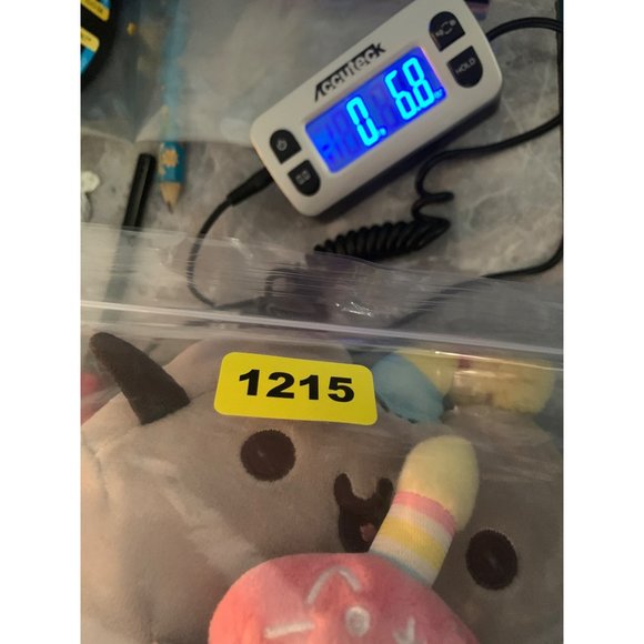 Pusheen Cat Gund 2017 11 Inch Birthday Cat Cupcake Plush Stuffed Animal - Picture 10 of 10